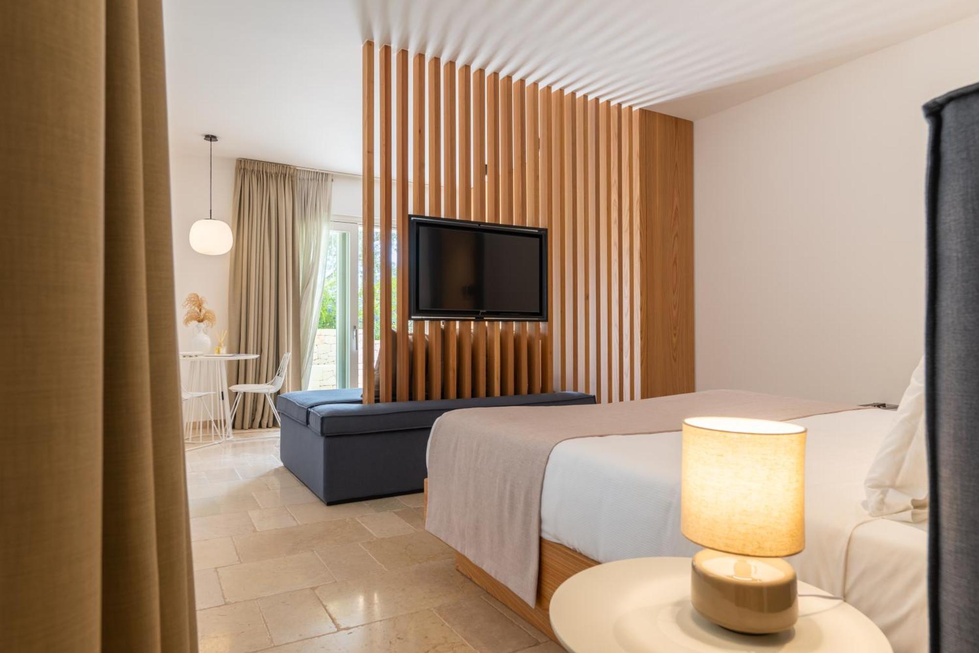Bed and Breakfast Essenza Relais Contemporaneo Чистерніно Екстер'єр фото